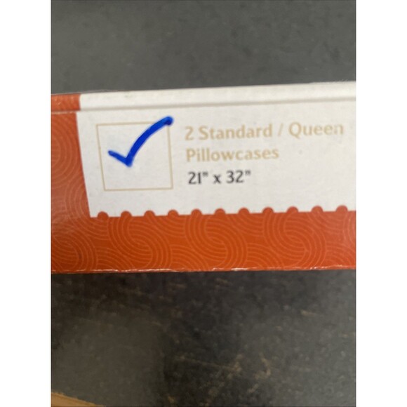 Texas Linen Co. Pillowcase Standard/Queen Cream Pinstripe 100% Cotton Set of 2 - Picture 5 of 13